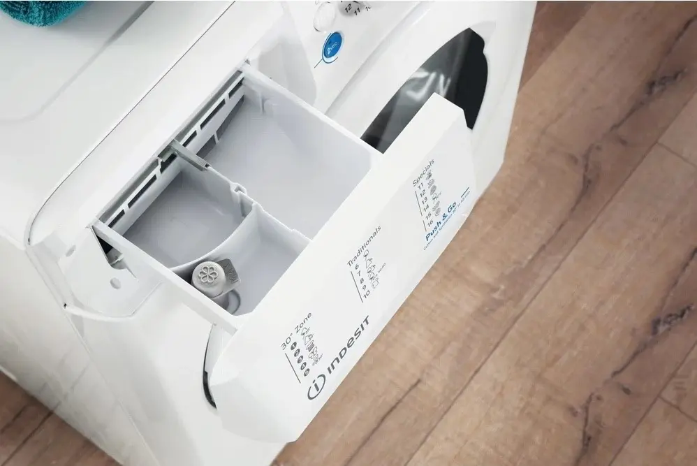 Maşină de spălat rufe Indesit BWSA 51051 W EU N, alb
