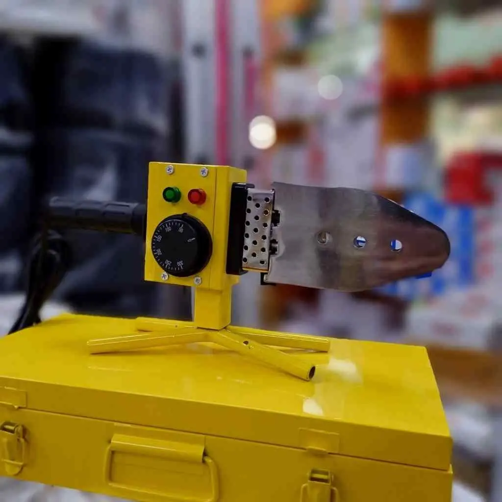 Aparat de sudat țevi din plastic RTRMAX RH04401, galben pe tehnoparc.md Aparat de sudat țevi din plastic RTRMAX RH04401, galben