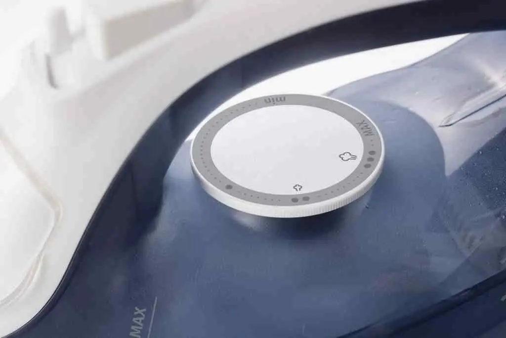 Fier de călcat Gorenje SIK2200WB, albastru