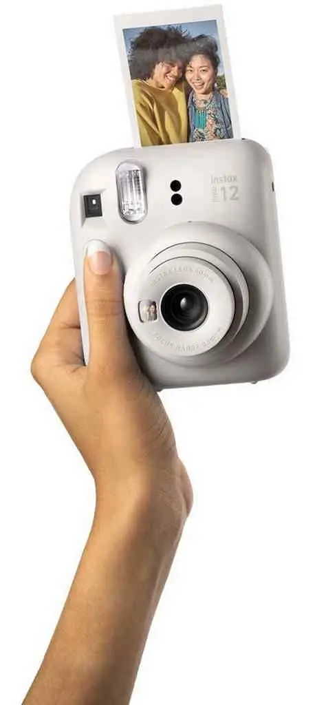 Aparat foto cu imprimare instantanee Fujifilm Instax Mini 12, alb pe tehnoparc.md Aparat foto cu imprimare instantanee Fujifilm Instax Mini 12, alb