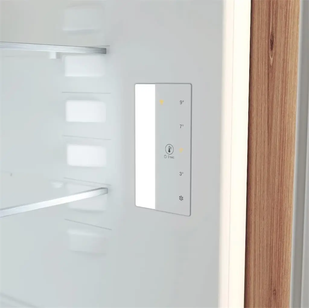 Встраиваемый холодильник Miele KU 7015 D