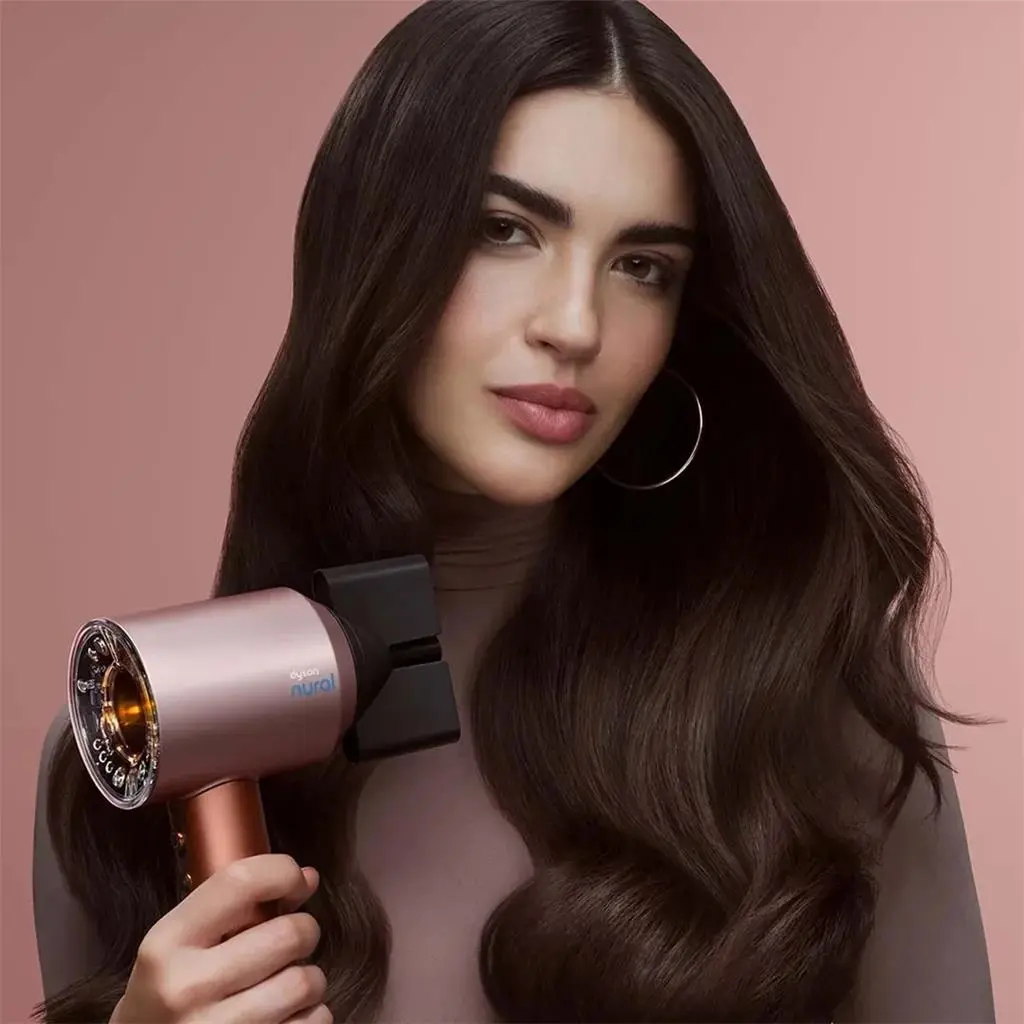 Uscător de păr Dyson HD16 Supersonic Nural Amber silk/ Pink champagne, bronz pe tehnoparc.md Uscător de păr Dyson HD16 Supersonic Nural Amber silk/ Pink champagne, bronz