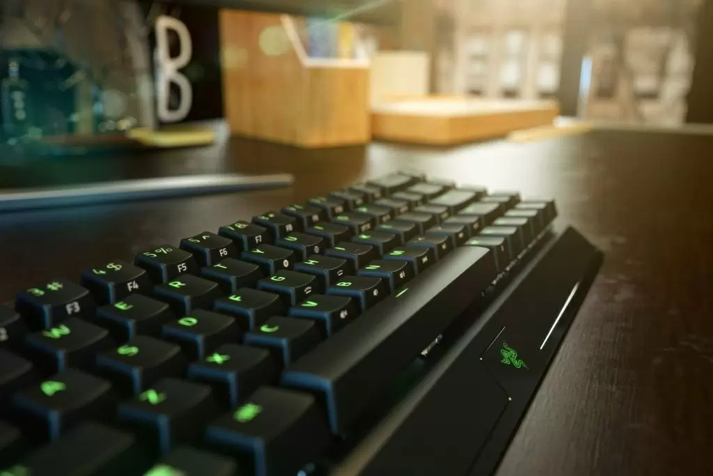 Клавиатура Razer BlackWidow V3 Mini HyperSpeed green, черный