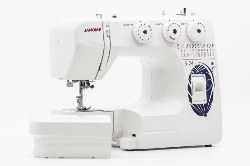 Швейная машинка Janome S-24, белый