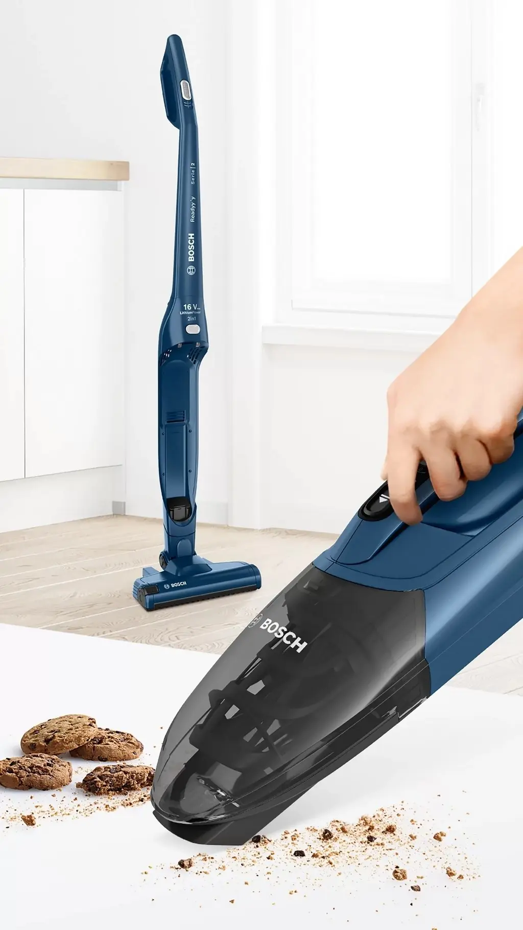 Вертикальный пылесос Bosch BBHF216, синий