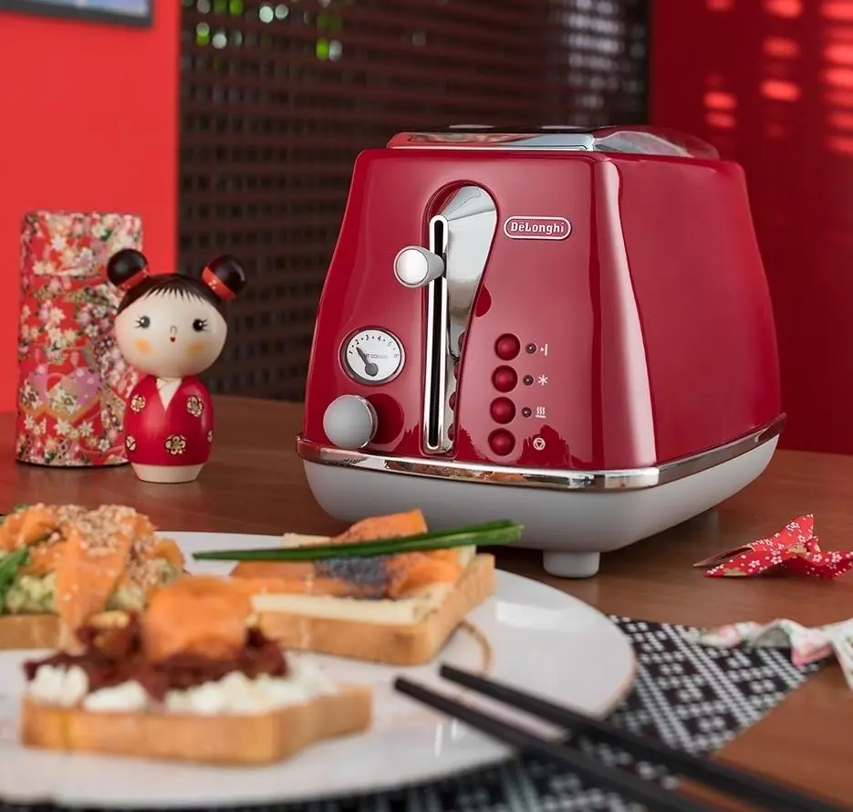 Prăjitor de pâine DeLonghi CTOC 2103 R, roșu