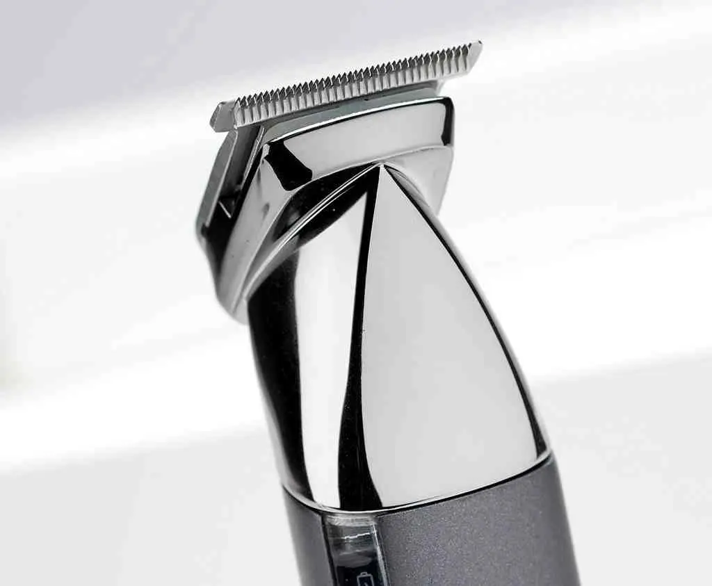 Maşină de tuns barba Babyliss MT996E, inox/gri pe tehnoparc.md Maşină de tuns barba Babyliss MT996E, inox/gri