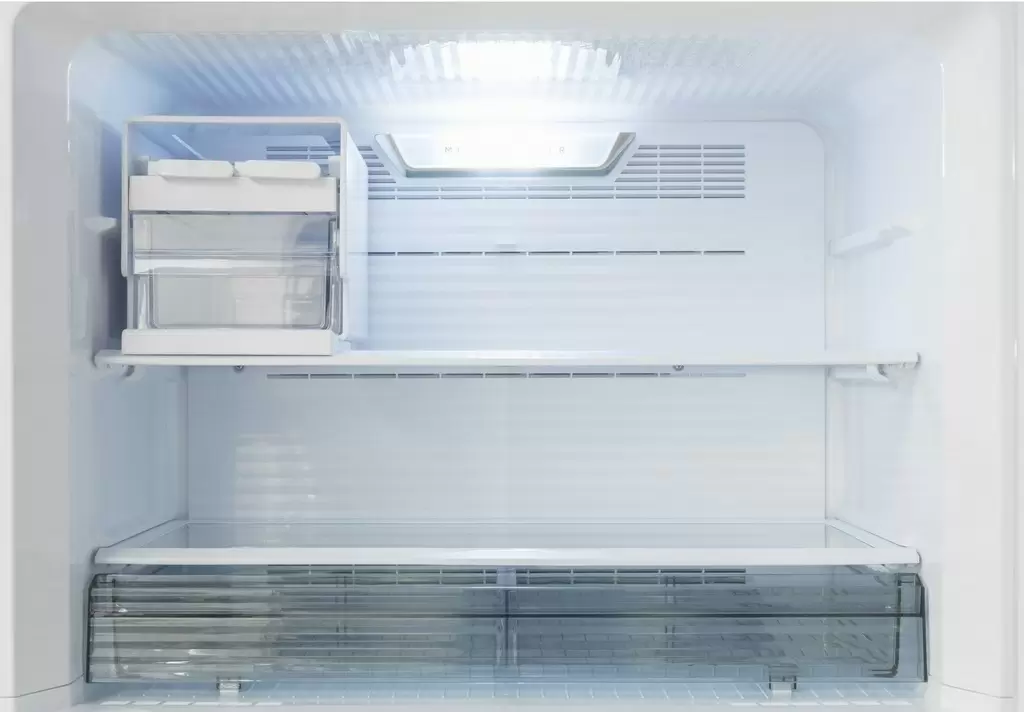 Холодильник Sharp SJXG690MBK, черный