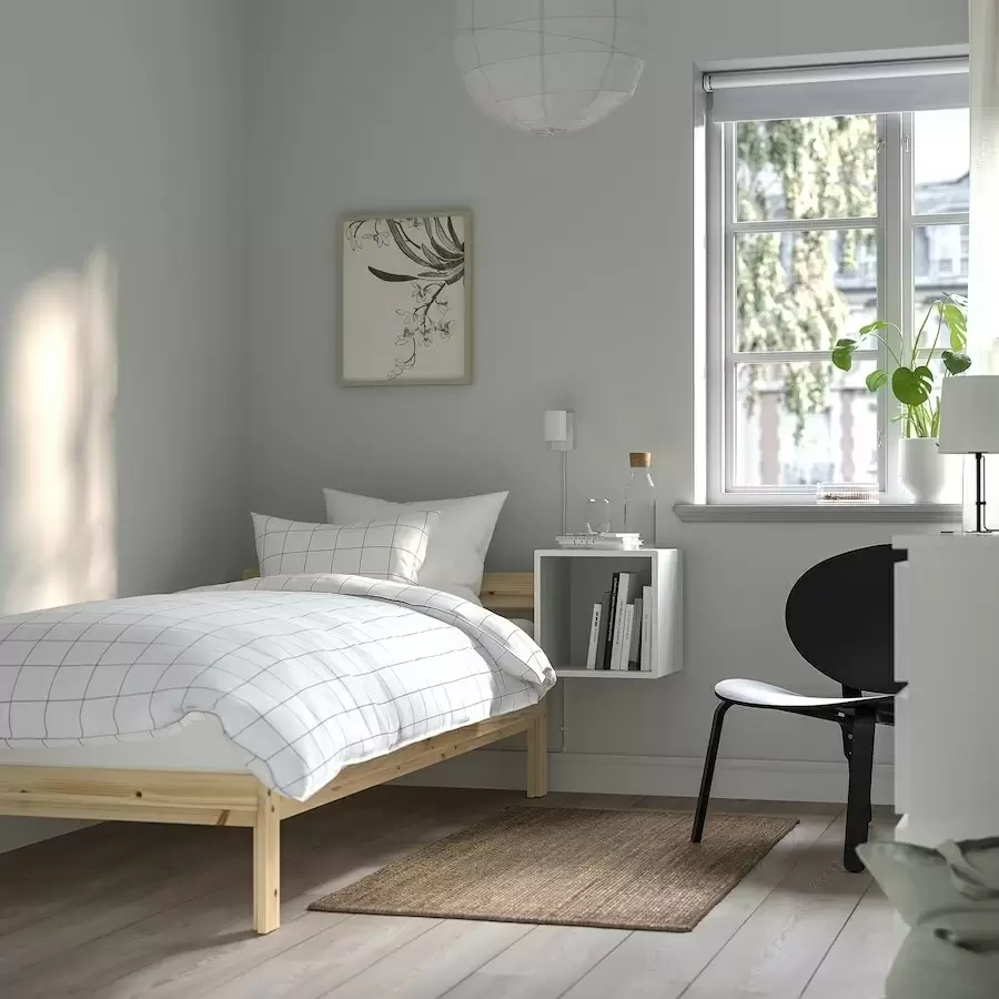 Кровать IKEA Neiden Luroy 90х200см, сосна