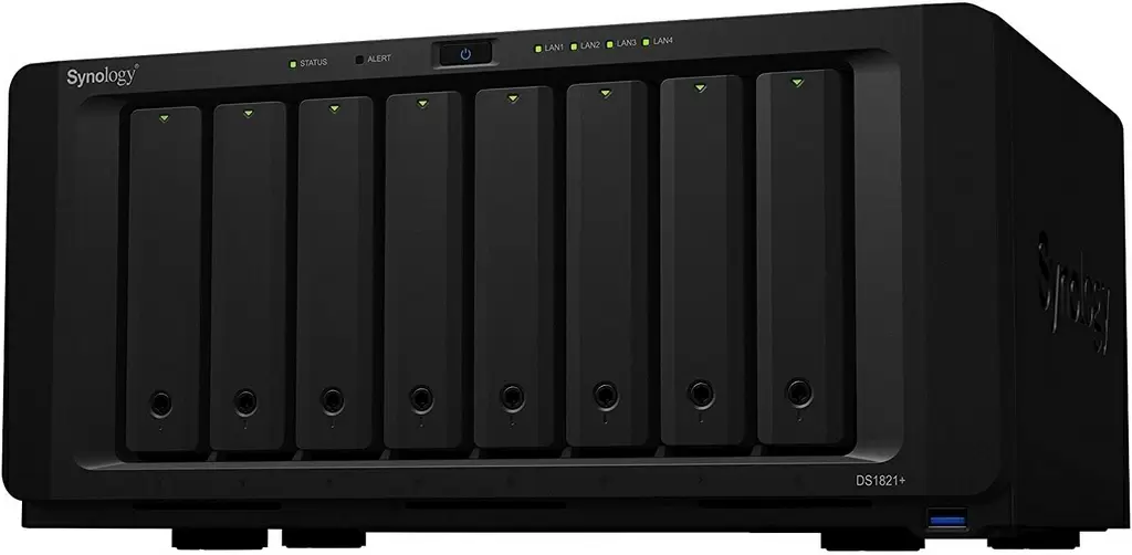 NAS-сервер Synology DS1821+